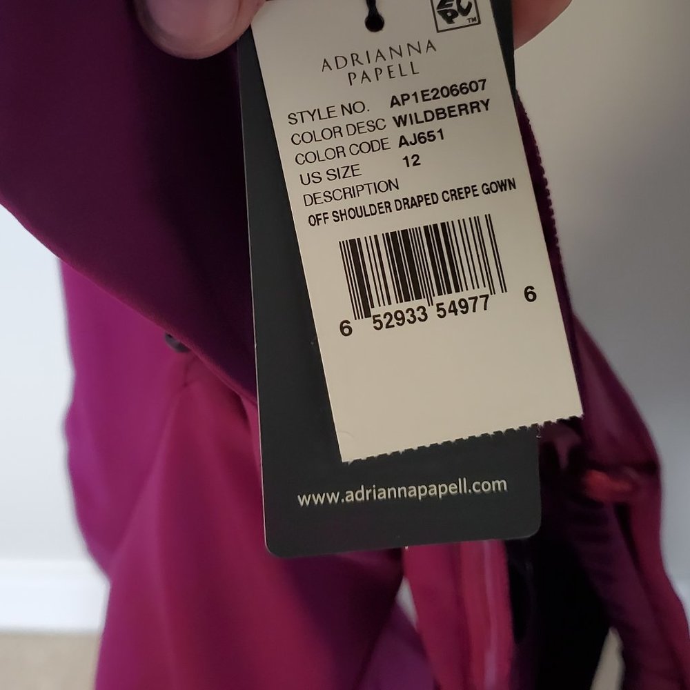Adrianna Papell, size 12 with tags. Lined, off the shoulder gown. - Picture 4 of 6